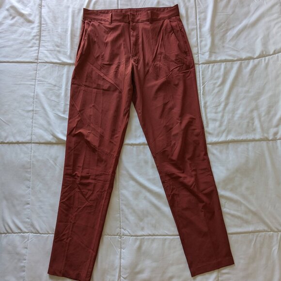 Fabletics "The Only" 4-way Stretch Pant, Burgundy/Rust/Oxblood, 34 X 32 - Picture 4 of 14